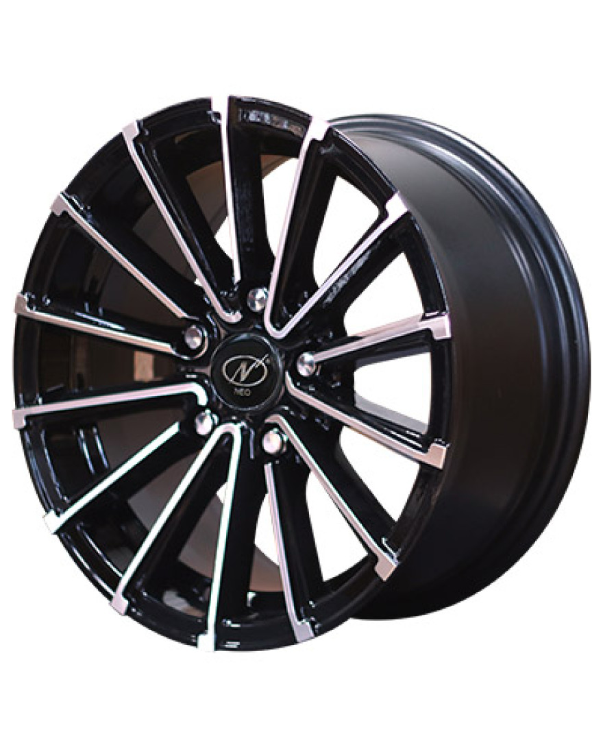 Glider 15in BM finish. The Size of alloy wheel is 15x7 inch and the PCD is 5x100(SET OF 4)