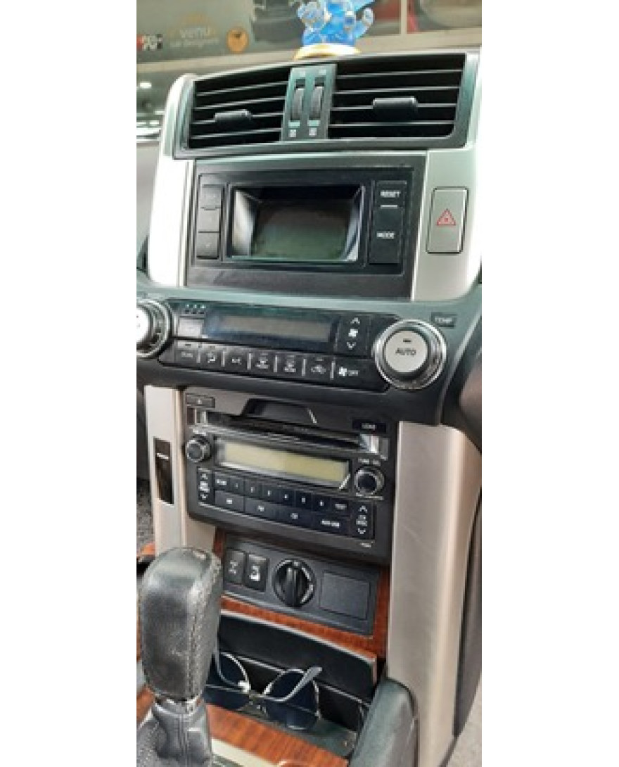 Toyota Prado 2013+   7 inch  2 Din Radio