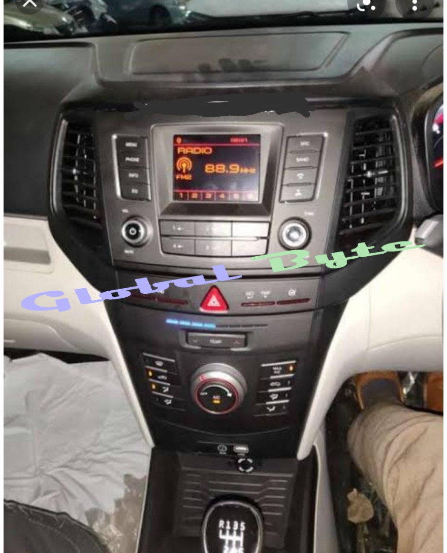 Global Byte Mahindra XUV 300 Radio Installation Kit 9 inch | FA-XUV300/9