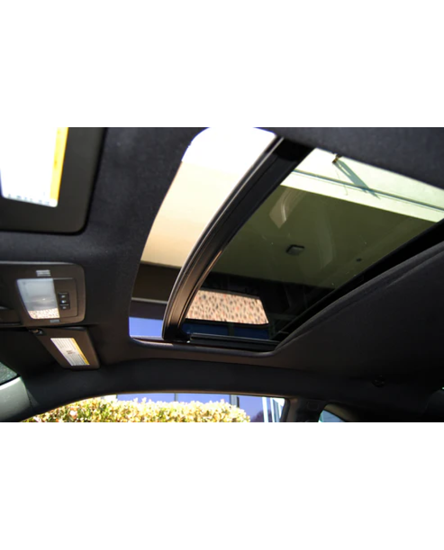 Signature Series 845 Sunroof | 19 Inch x 33 Inch Opening | For a Curve Roof